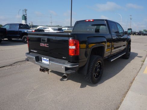 Used 2018 GMC Sierra 2500 SLT w/ Duramax Plus Package AWD/4WD image 5
