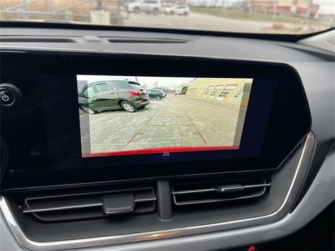 Certified 2024 Chevrolet Trax LT w/ Driver Confidence Package image 20