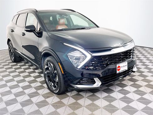 Used 2025 Kia Sportage SX image 1