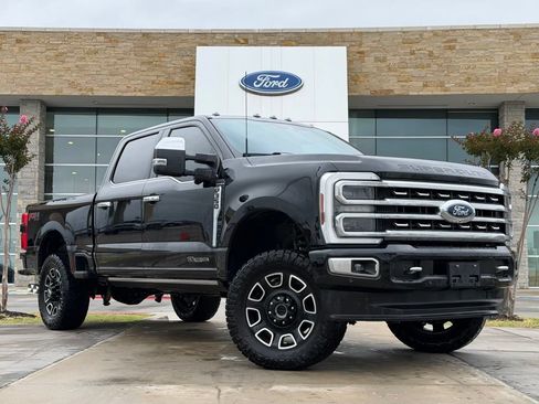 Used 2024 Ford F350 Platinum w/ FX4 Off-Road Package AWD/4WD image 1