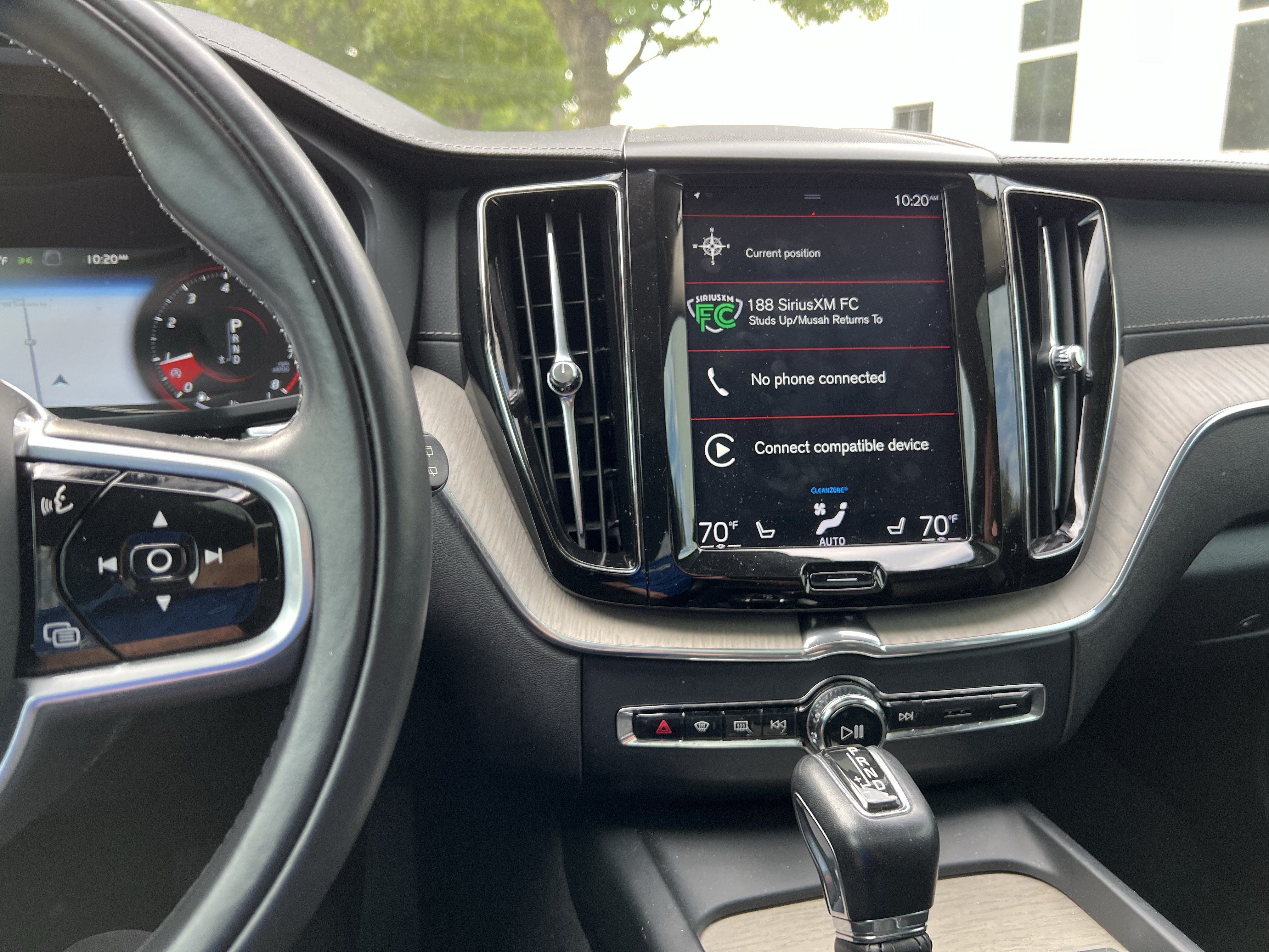 Used 2018 Volvo XC60 T5 Inscription w/ Convenience Package AWD/4WD image 18