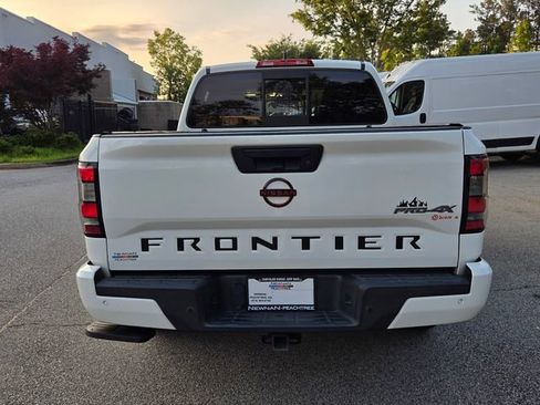 Used 2022 Nissan Frontier PRO-4X w/ Pro-4X Premium Package AWD/4WD image 5