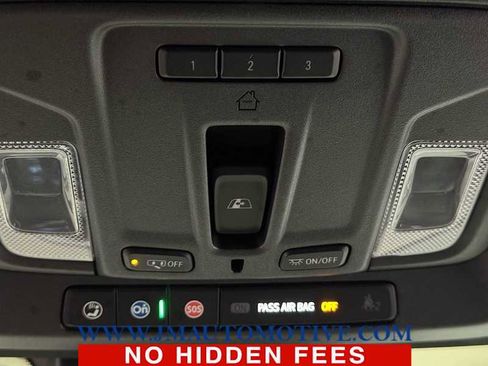 Used 2022 Chevrolet Silverado 1500 ZR2 image 34