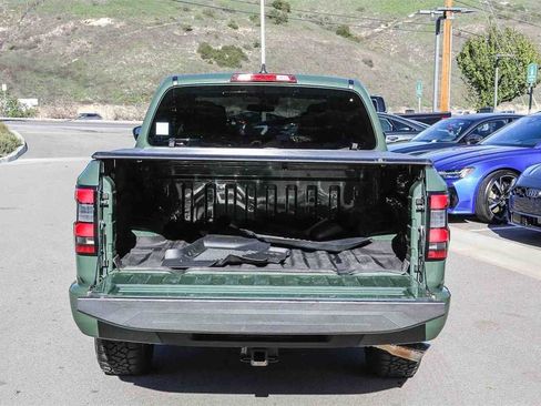 Used 2023 Nissan Frontier SV w/ Technology Package image 25