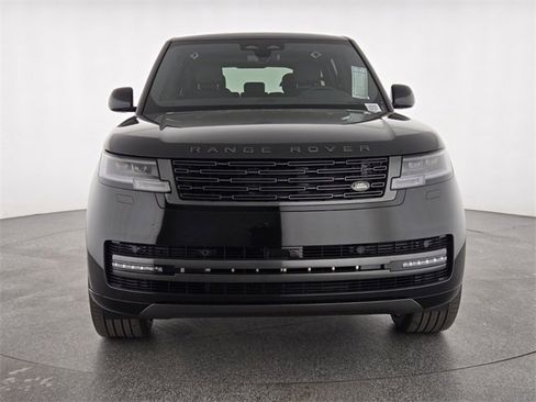 New 2026 Land Rover Range Rover Long Wheelbase SE image 8
