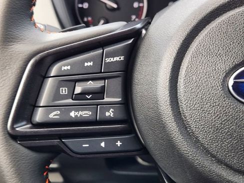 Certified 2025 Subaru Crosstrek 2.5i Limited w/ Crosstrek Mirror Package image 30