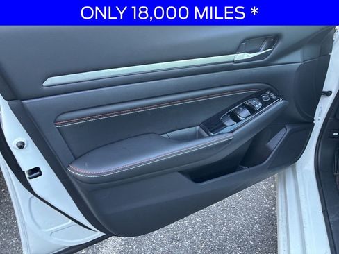 Used 2023 Nissan Altima 2.0 SR image 13