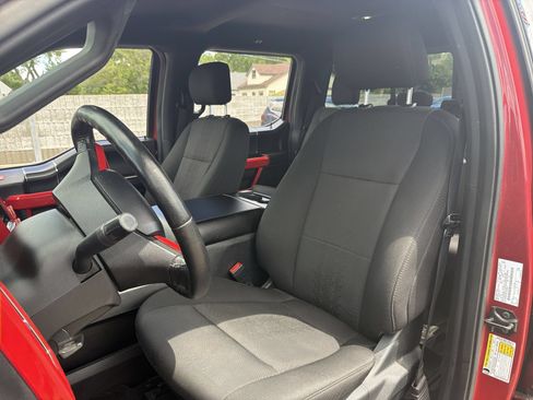 Used 2020 Ford F150 XLT w/ Equipment Group 302A Luxury AWD/4WD image 23