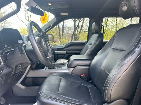 Used 2018 Ford F150 XLT w/ Equipment Group 302A Luxury image 9