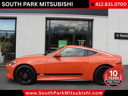 Used 2024 Nissan Z Performance w/ Heritage Edition RWD image 1