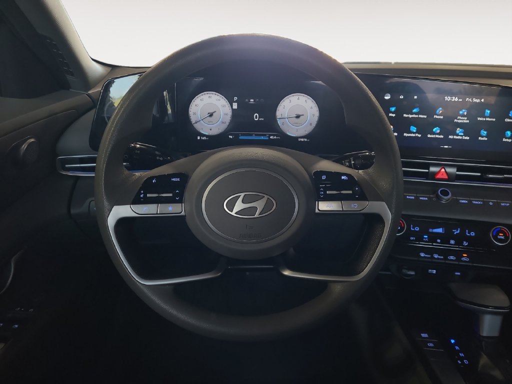 Used 2024 Hyundai Elantra SEL FWD image 12