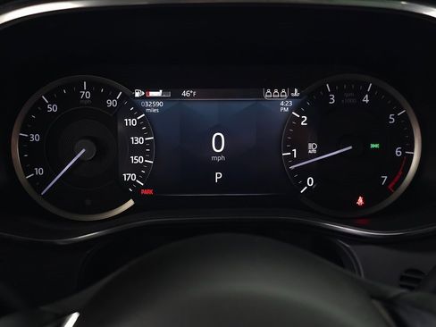 Used 2022 Jaguar F-PACE S image 23