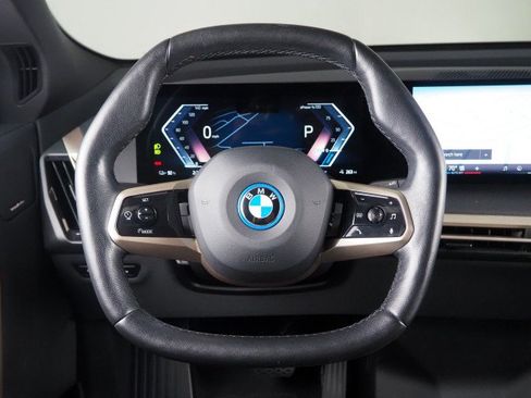 Used 2024 BMW iX xDrive50 w/ Sport Package AWD/4WD image 18