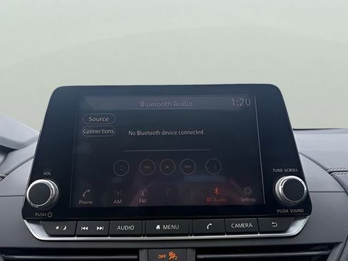 Used 2020 Nissan Altima 2.5 SV image 16