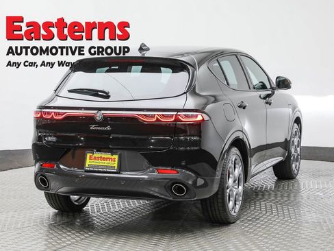 Used 2024 Alfa Romeo Tonale Veloce image 5