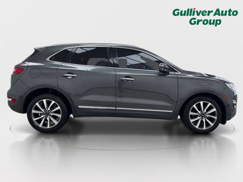 Used 2019 Lincoln MKC Reserve FWD image 10