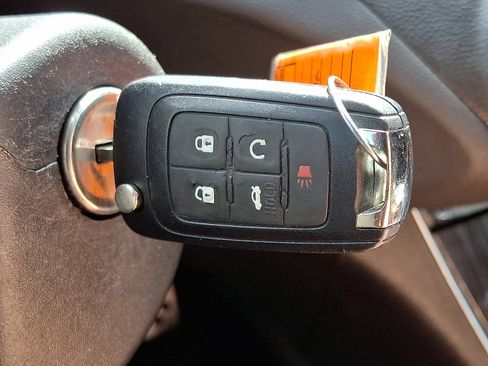 Used 2017 Chevrolet Impala LT FWD image 21