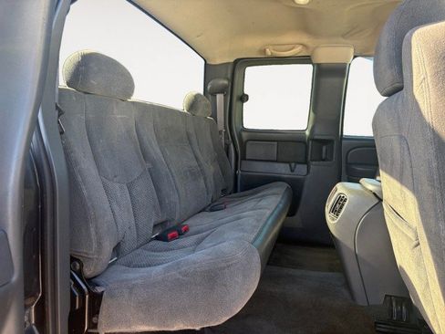 Used 2005 Chevrolet Silverado 2500 LS AWD/4WD image 4