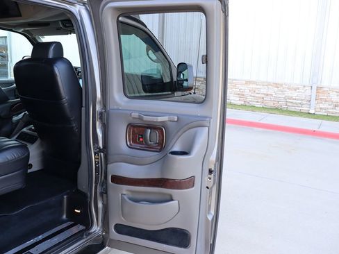 Used 2012 GMC Savana 2500 Extended image 56