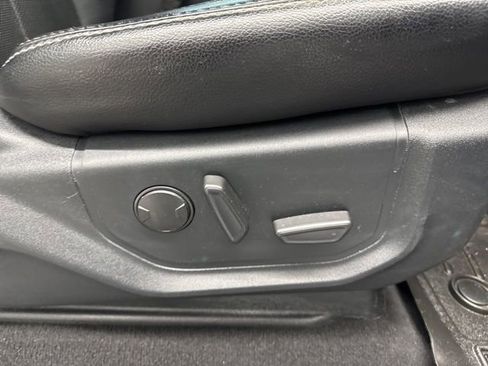 Used 2020 Ford F350 Lariat AWD/4WD image 14