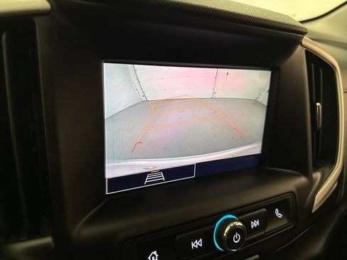 Used 2024 GMC Terrain SLE w/ Driver Convenience Package AWD/4WD image 18