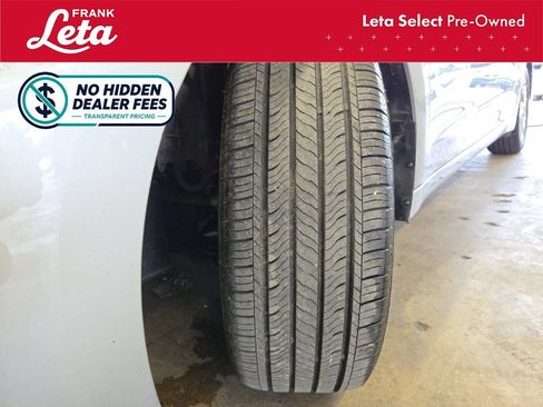 Used 2020 Hyundai Elantra SEL FWD image 25