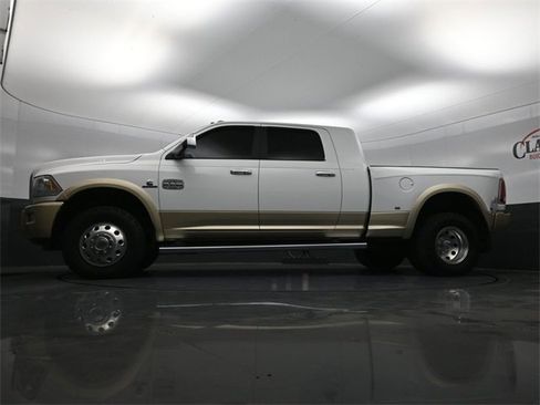 Used 2015 RAM 3500 Laramie Longhorn image 22
