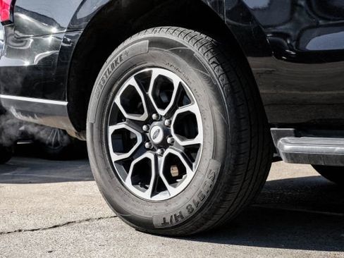 Used 2024 Ford Expedition Max XLT image 64