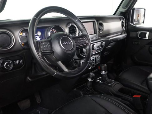 Used 2021 Jeep Wrangler Unlimited Sport image 22