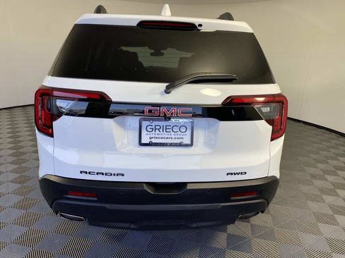 Used 2023 GMC Acadia SLE w/ Driver Convenience Package AWD/4WD image 7