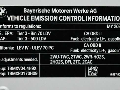 Used 2026 BMW M5 w/ Carbon Package image 41