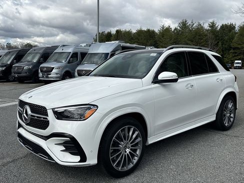 Used 2026 Mercedes-Benz GLE 450 4MATIC image 4