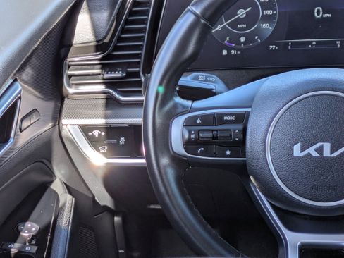 Used 2023 Kia Sportage SX image 23