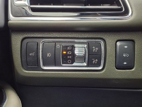 Used 2024 Lincoln Navigator L Black Label AWD/4WD image 30