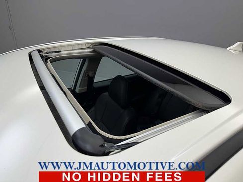 Used 2023 Subaru Legacy Limited image 11