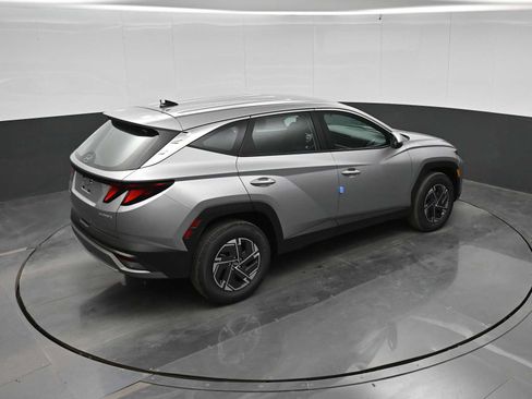 New 2026 Hyundai Tucson Blue SE AWD/4WD image 31