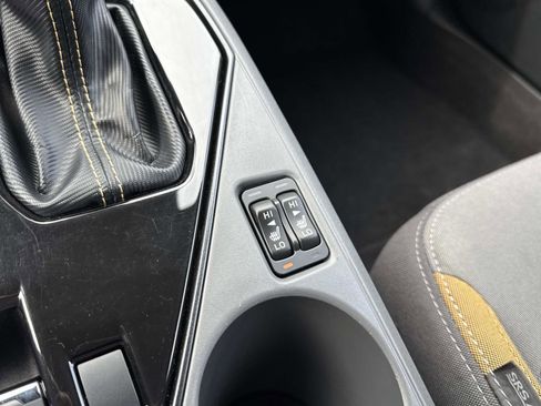 Used 2024 Subaru Crosstrek 2.5i Sport image 21