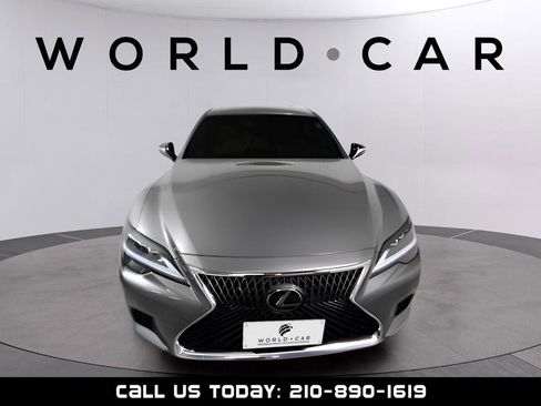 Used 2022 Lexus LS 500 image 2