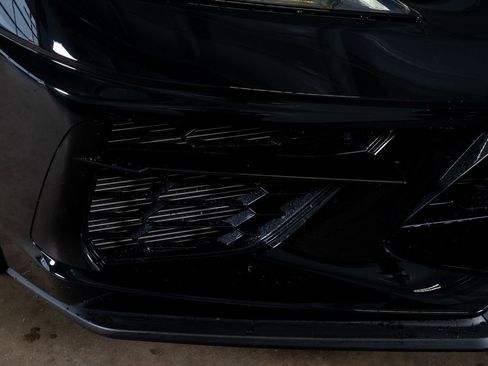 Used 2023 Chevrolet Corvette Stingray Premium Conv w/ Z51 Performance Package RWD image 10