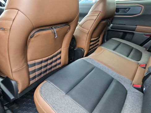 Used 2021 Ford Bronco Sport Outer Banks w/ Outer Banks Package (96D) AWD/4WD image 19