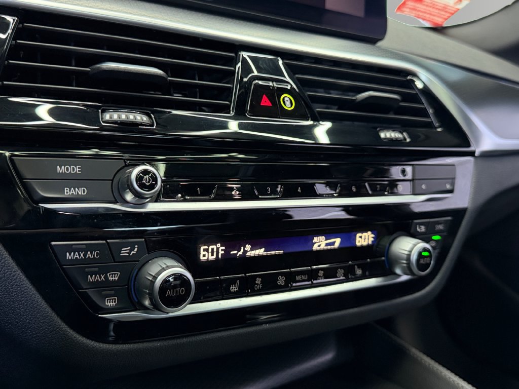 Used 2021 BMW 540i w/ M Sport Package RWD image 24