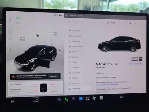 Used 2026 Tesla Model Y 2WD image 5