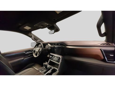 Used 2024 GMC Sierra 1500 Denali w/ Technology Package image 16