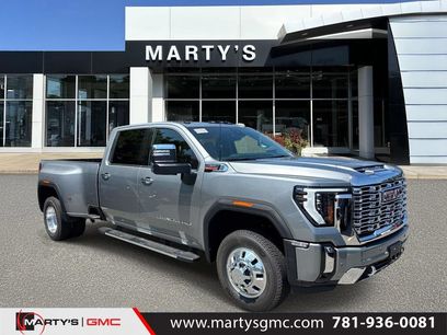 New 2026 GMC Sierra 3500 Denali w/ Denali Reserve Package