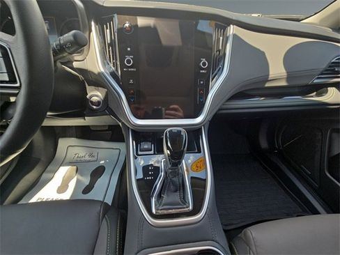 Certified 2025 Subaru Outback Onyx Edition image 15