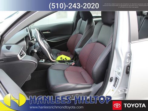 Used 2024 Toyota Corolla XSE FWD image 12