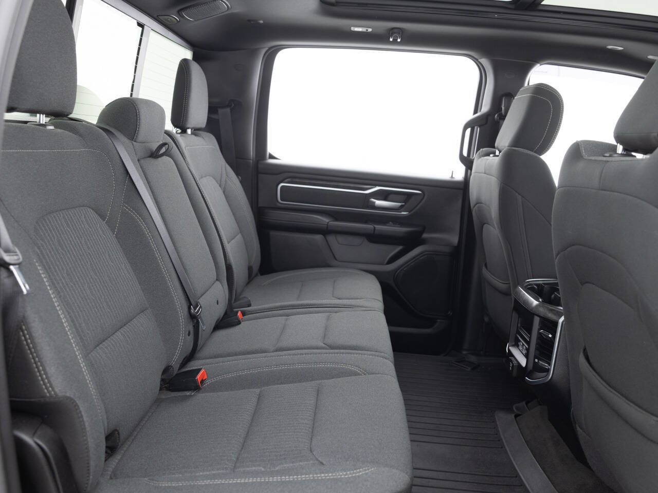 Used 2021 RAM 1500 Big Horn AWD/4WD image 33