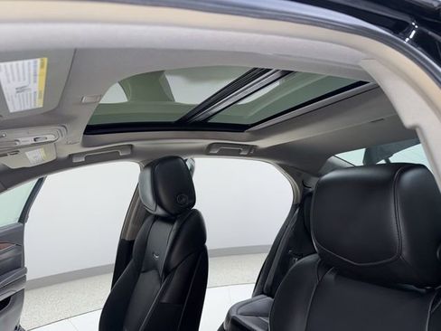 Used 2019 Cadillac CTS Luxury image 2