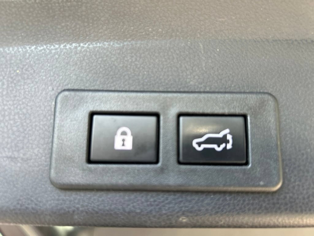 Used 2023 Subaru Ascent Limited w/ Technology Package AWD/4WD image 34