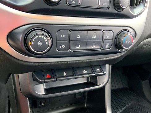 Used 2019 Chevrolet Colorado LT w/ LT Convenience Package RWD image 31